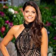 Who s Who On The Bachelor Meet Happy Go Lucky Brooke POPSUGAR Australia