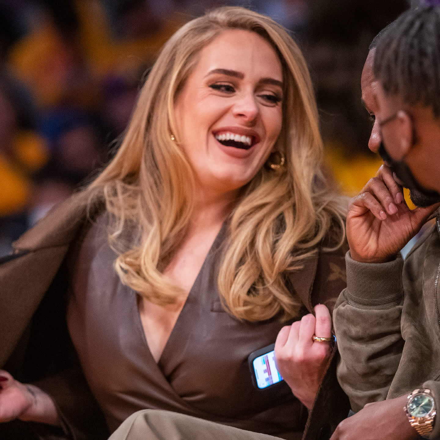 Adele Wears Louis Vuitton Coat & Altuzarra @ with boyfriend Rich Paul At  Lakers vs Warriors Game