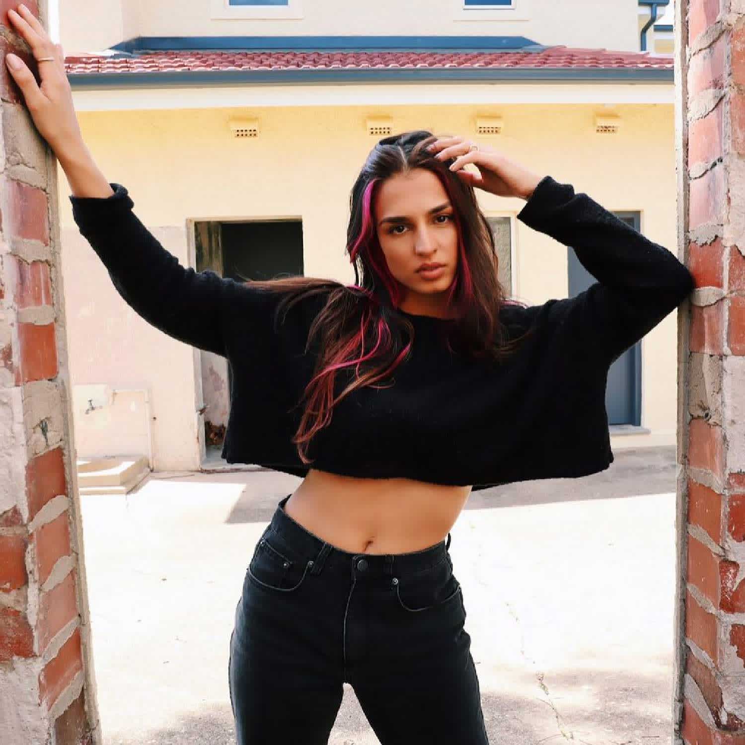 TikTok’s Avneesha Is Setting Her Sights on Australia's Punjabi Music ...