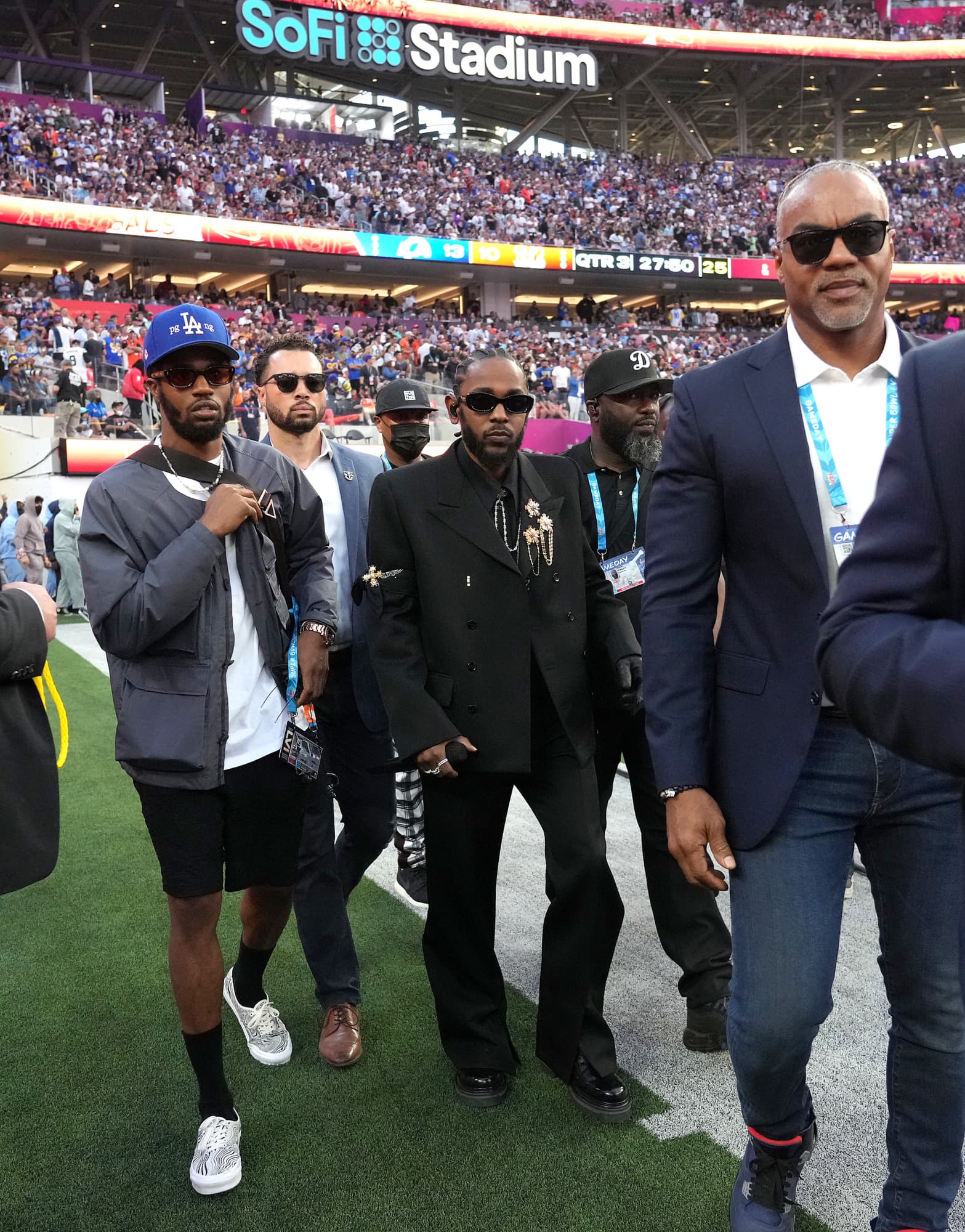 Is Kendrick Lamar's Super Bowl Outfit a Janet Jackson Tribute? Let's  Investigate - POPSUGAR Australia