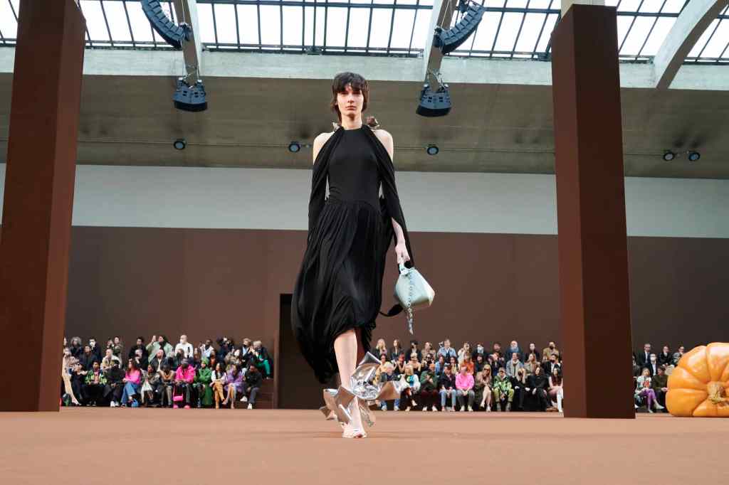 Loewe's Fall 2022 Runway