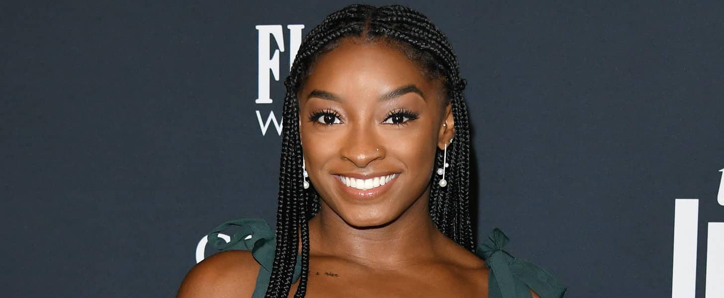 Simone Biles Brought the Heat in These Tropical Vacation Looks ...