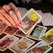 A Beginner s Guide To Tarot What Major Arcana Cards Mean POPSUGAR 