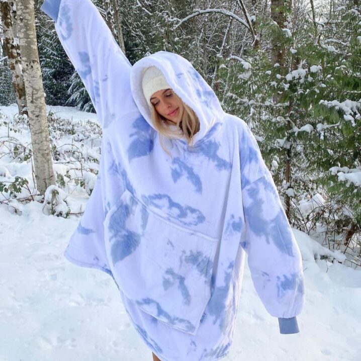 Cozy Hoodie Blanket – Cozy Collection