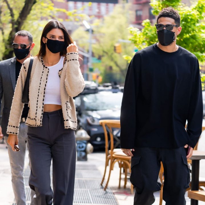 Kendall Jenner keeps it casual for a low key date night with Devin Booker  in LA #KendallJenner #DevinBooker Photos: Backgrid