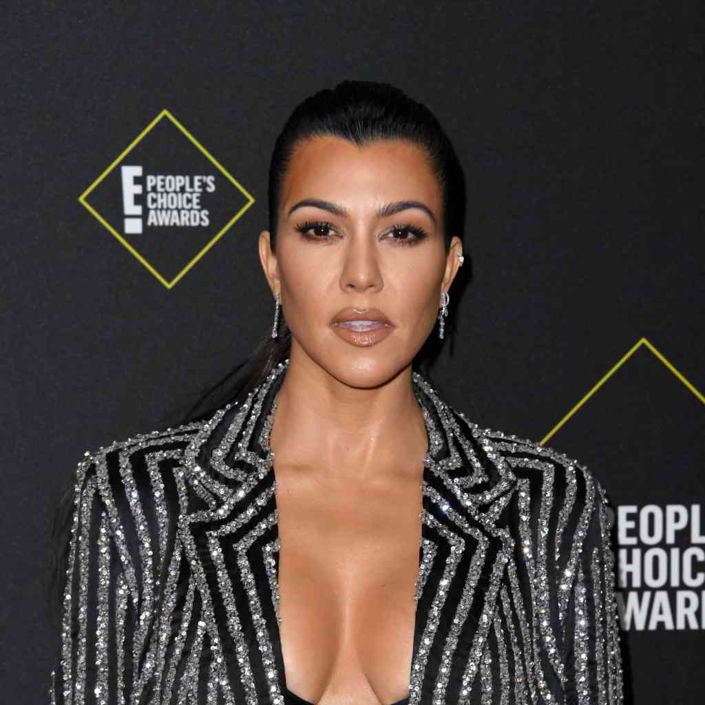 Kourtney Kardashian blunt bangs haircut