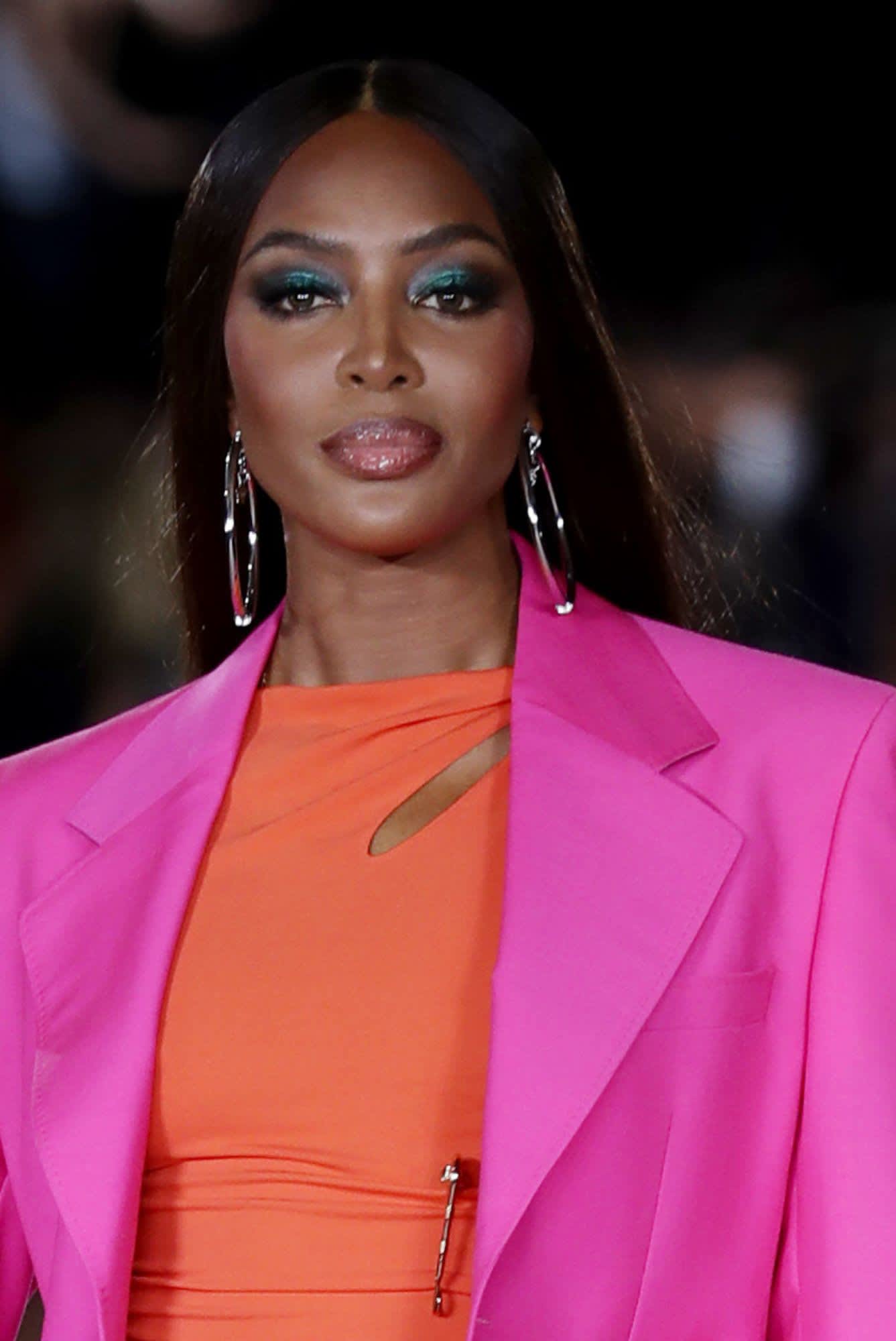 Naomi Campbell, Versace SS22 with emerald green eyeshadow