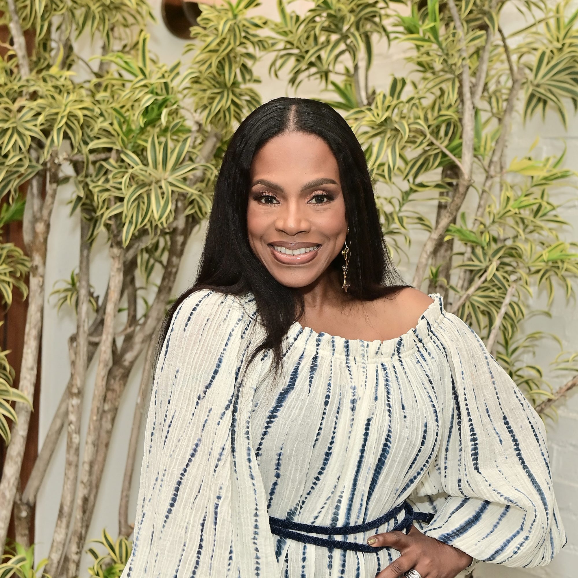 Sheryl Lee Ralph's Hair Gems Ponytail at Emmys 2022