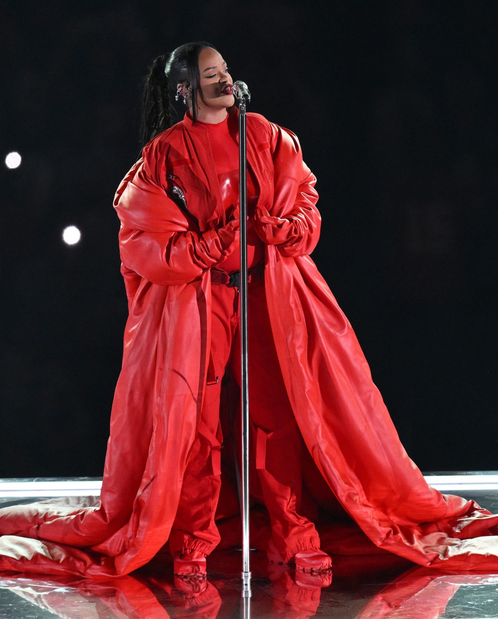 Sheryl Lee Ralph wears red Harbison for Super Bowl 2023 performance