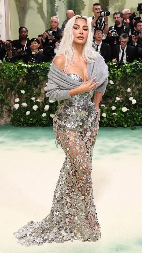 met-gala-red-carpet-met-gala