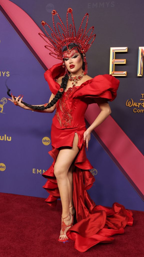 emmys-2024-red-carpet